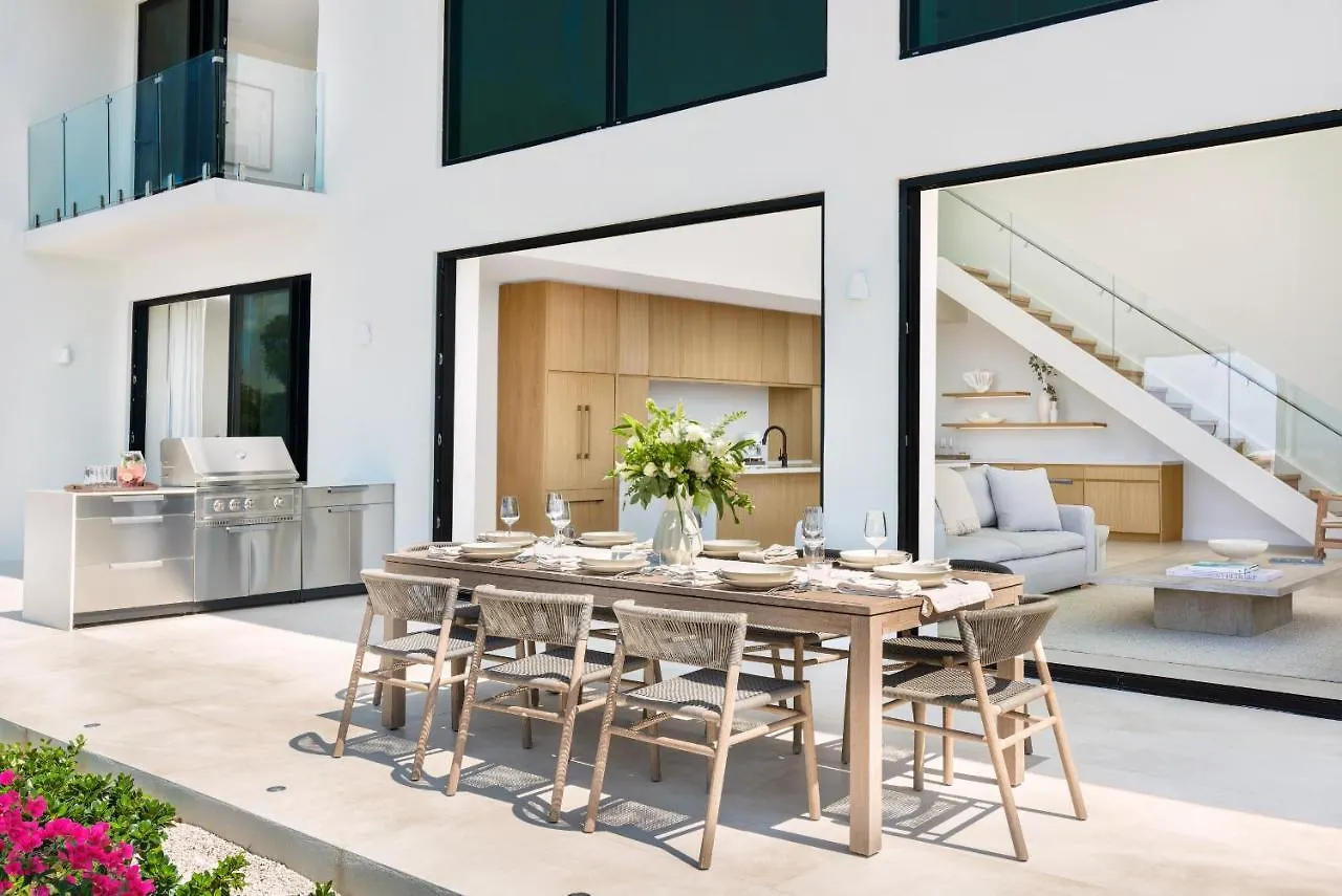 Beachwood Villa Turtle Cove Isole Turks  e Caicos